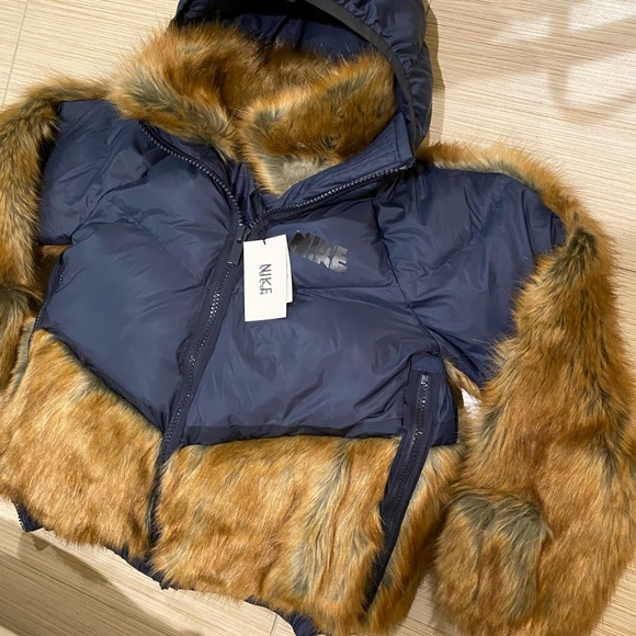 🆕 Nike X Sacai Fur Puffer Jacket - Picture 16 of 16